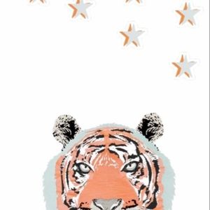 Meet your Posher, Greer